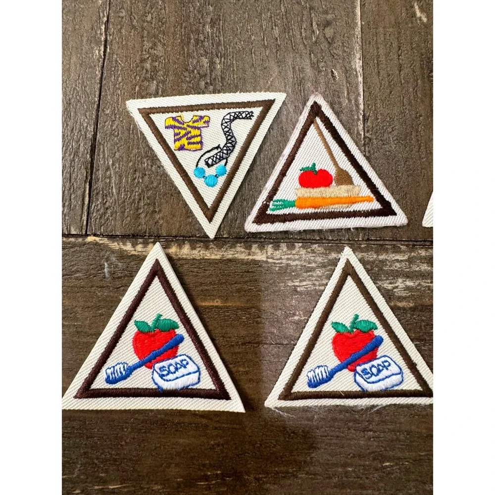 Vintage Girl Scout Brown Border Triangle Badges Health Homemaking Lot of 6